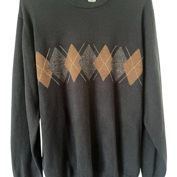 Men's Black and Brown Argyle Sweater - Picture 1 of 3